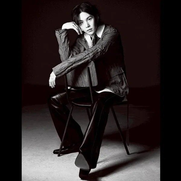 SUGA (BTS)の舞台裏ショット