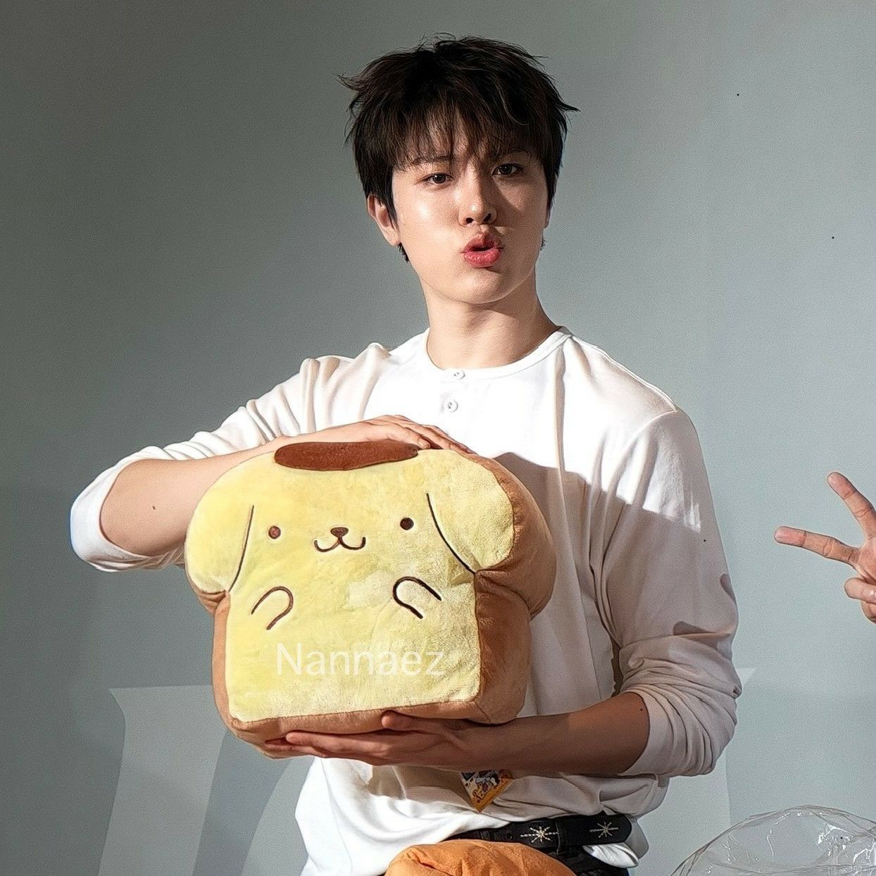 Potret di balik layar So Junghwan (TREASURE)