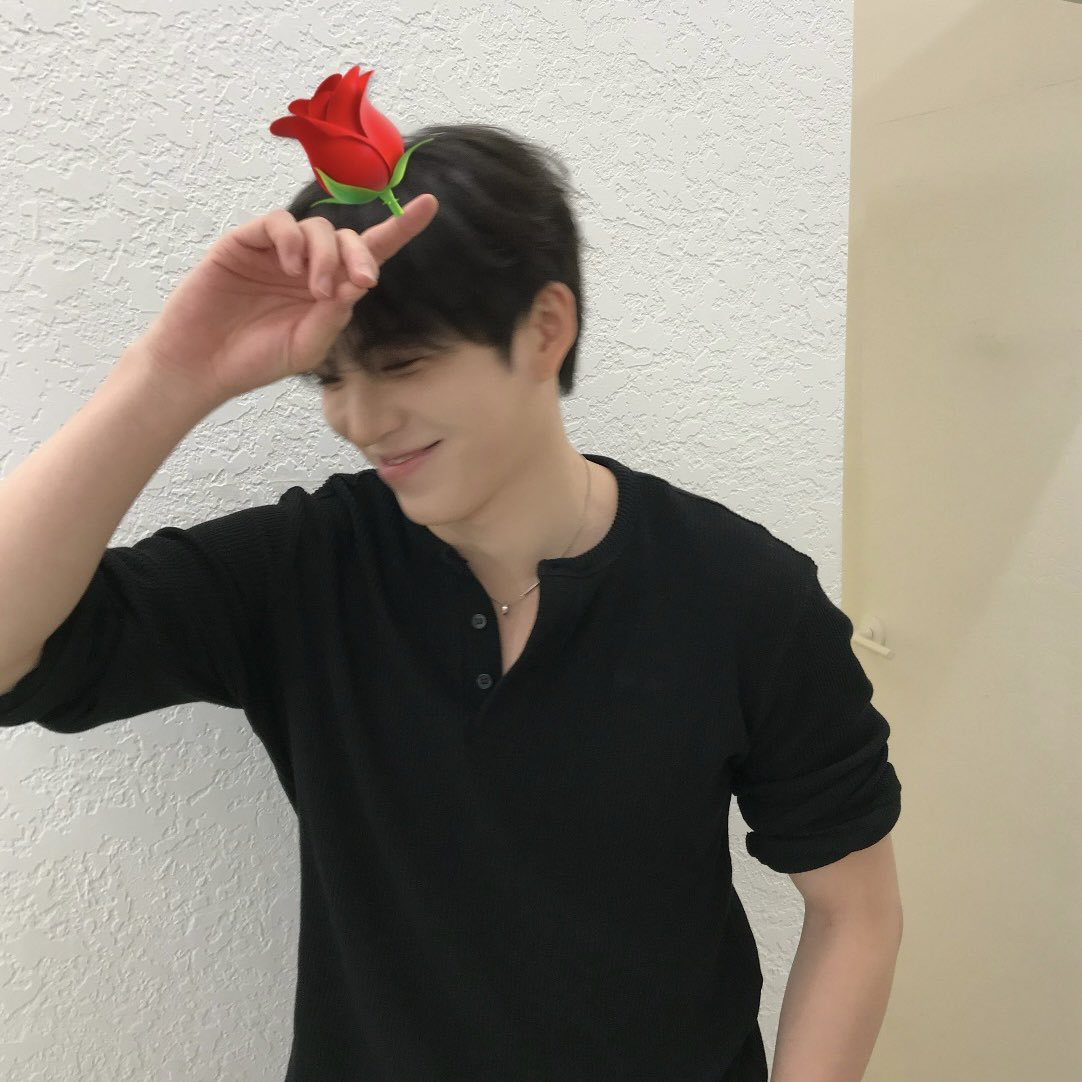 Latest photo of HEECHAN (DKB)