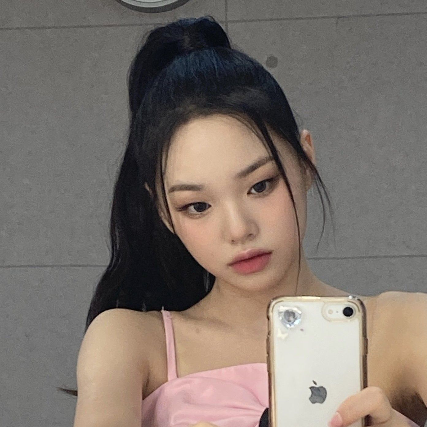 Recent activity shot of Park Boeun (CLASS:y)