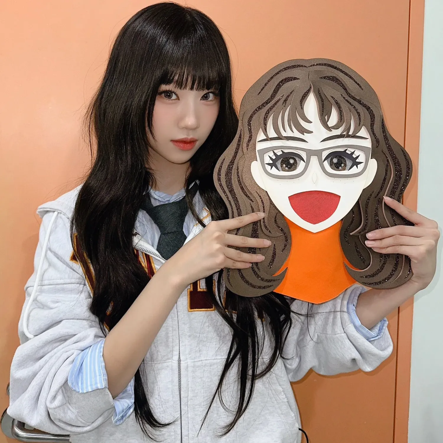 A moment captured by izna's fan