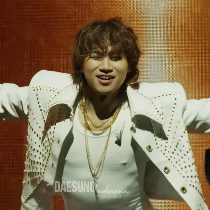 Recent activity shot of Daesung (BIGBANG)
