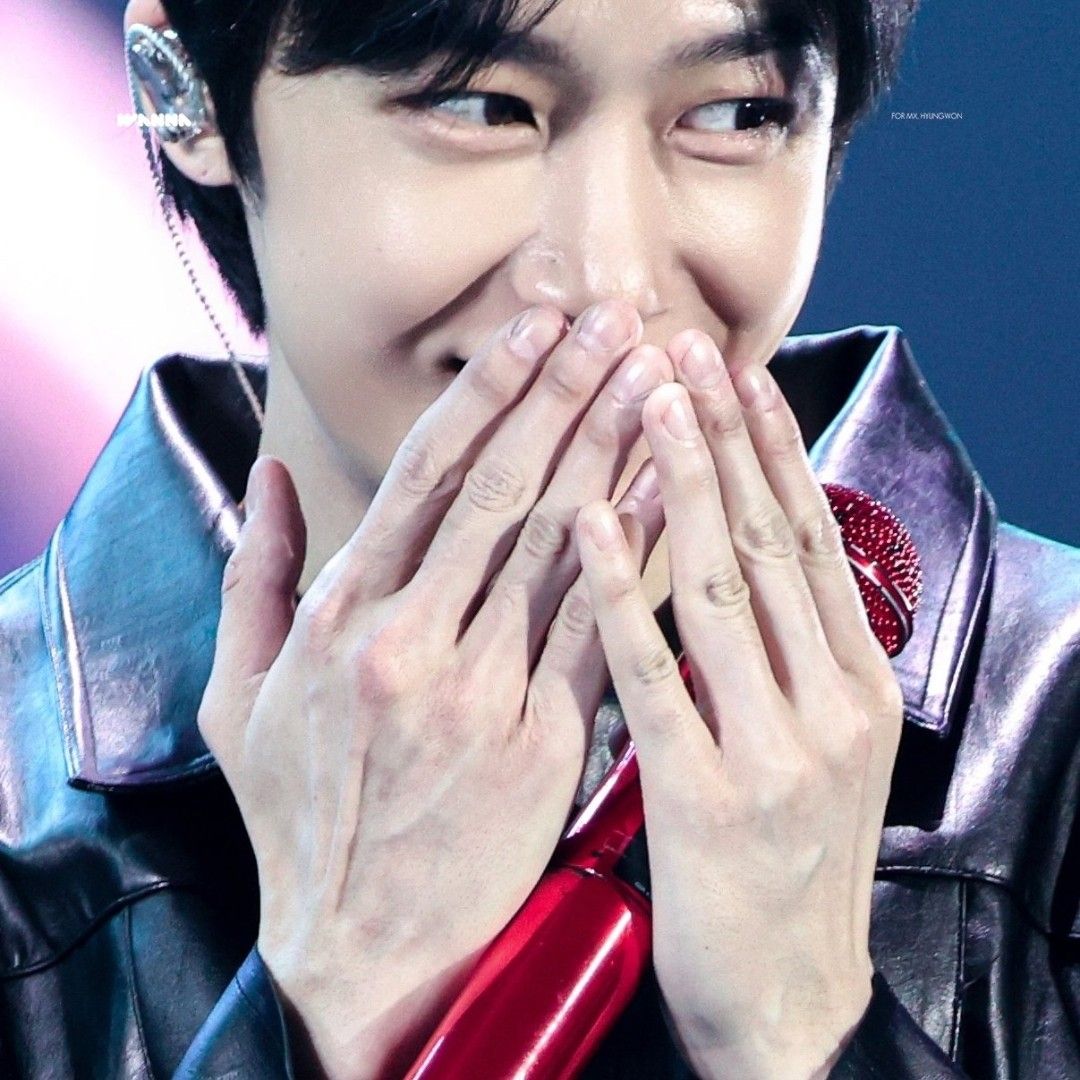 형원 (몬스타엑스) 최근 활동샷