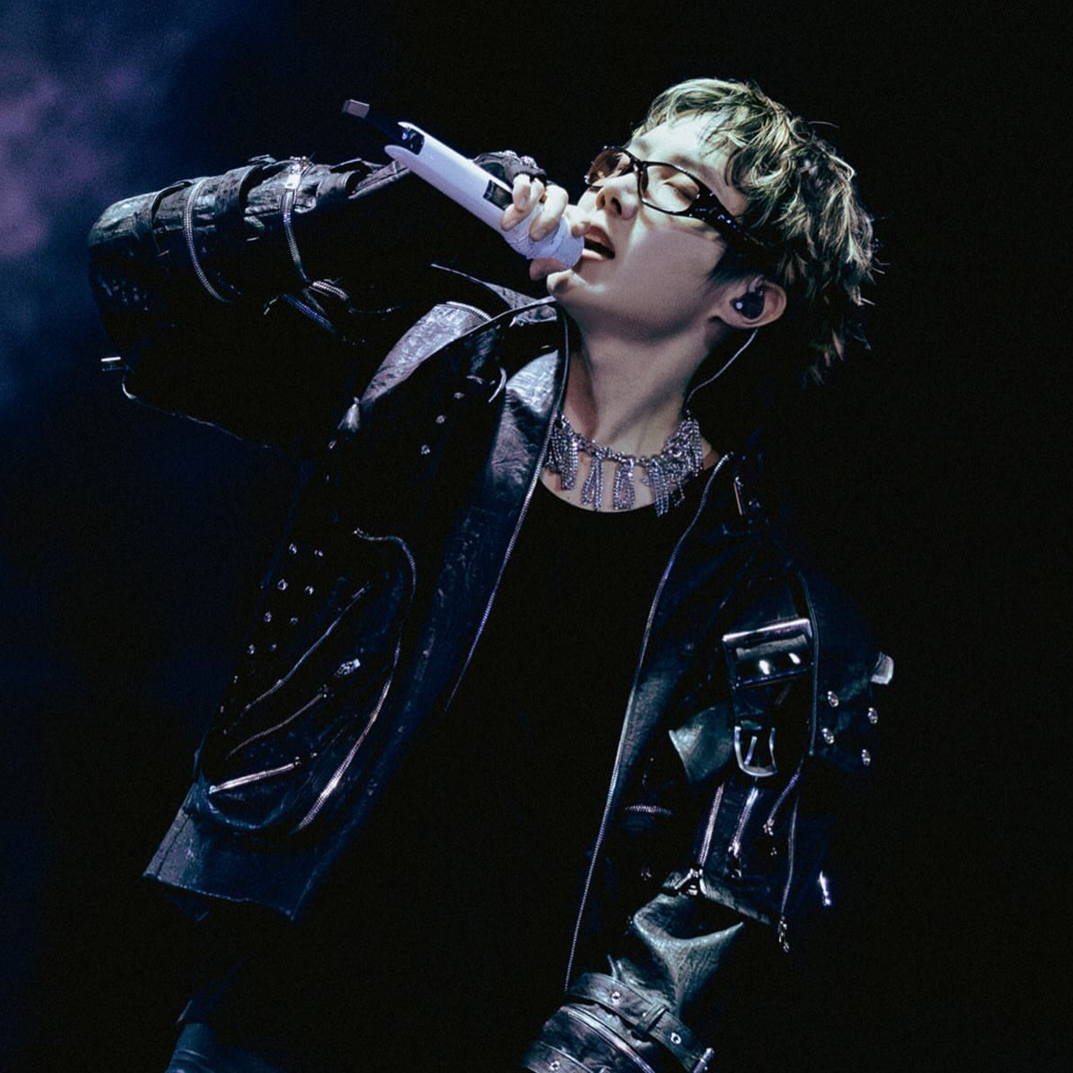 Momen yang diabadikan oleh penggemar j-hope (BTS)