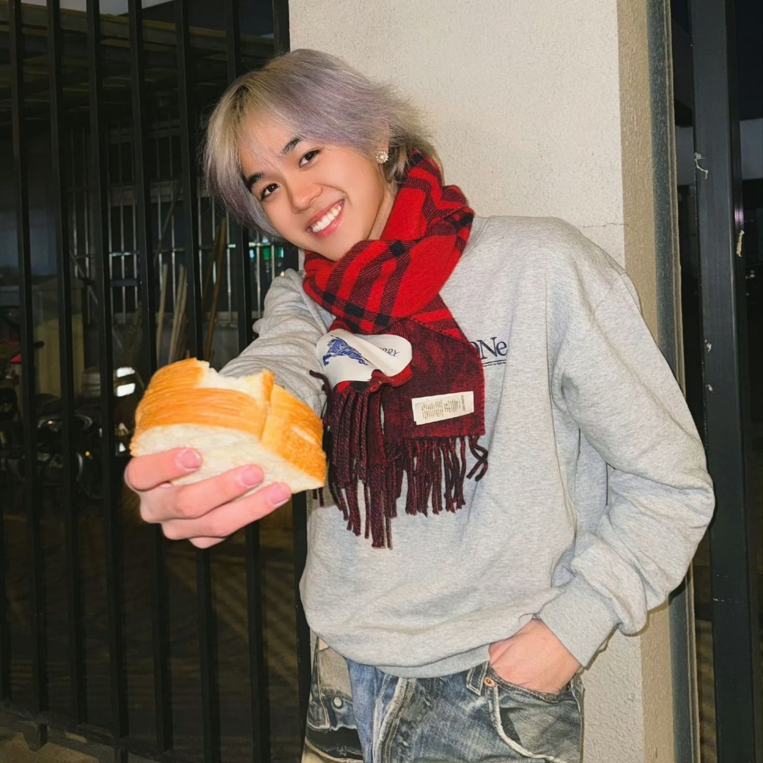 Recent activity shot of THI-O (NexT1DE)