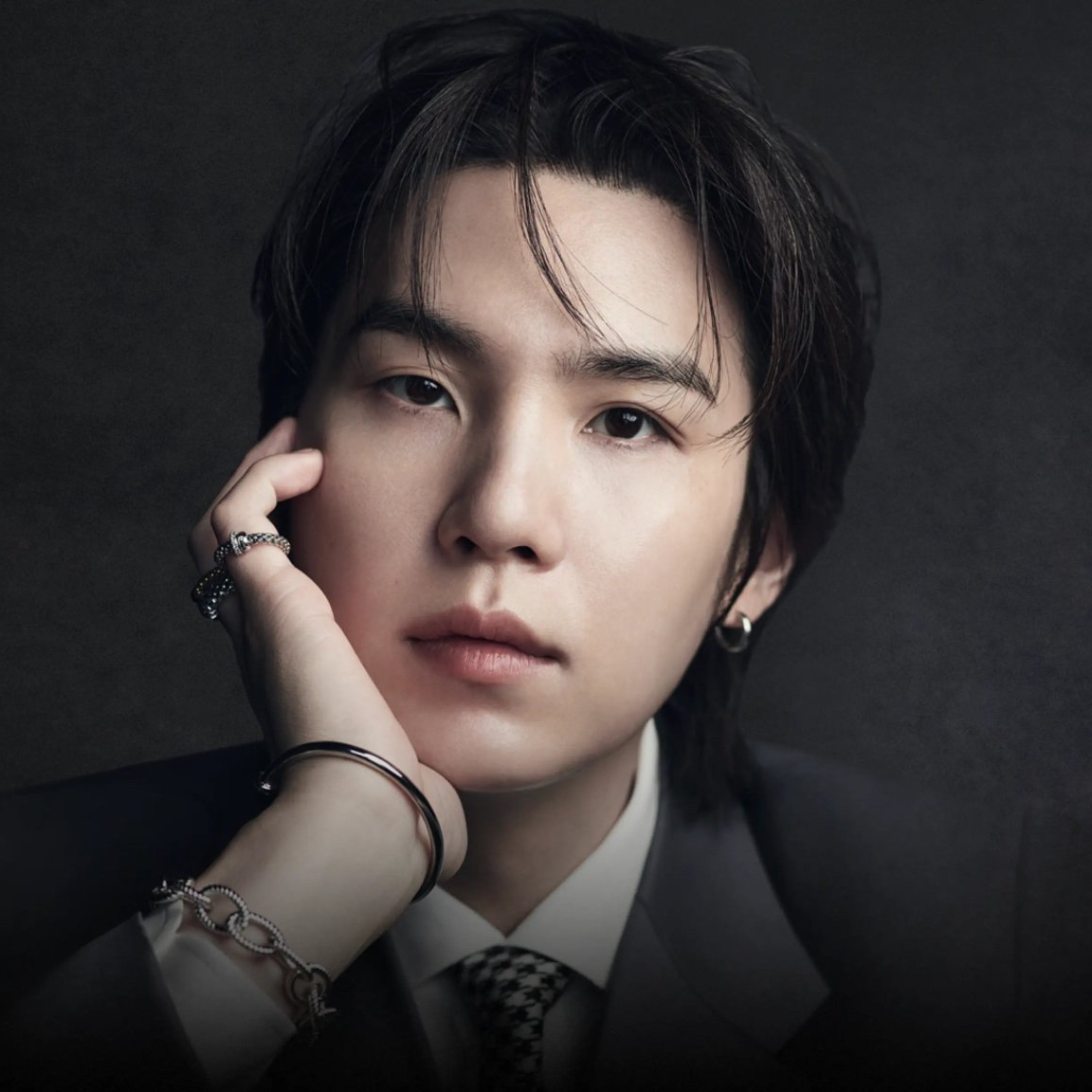 Foto terbaru SUGA (BTS)