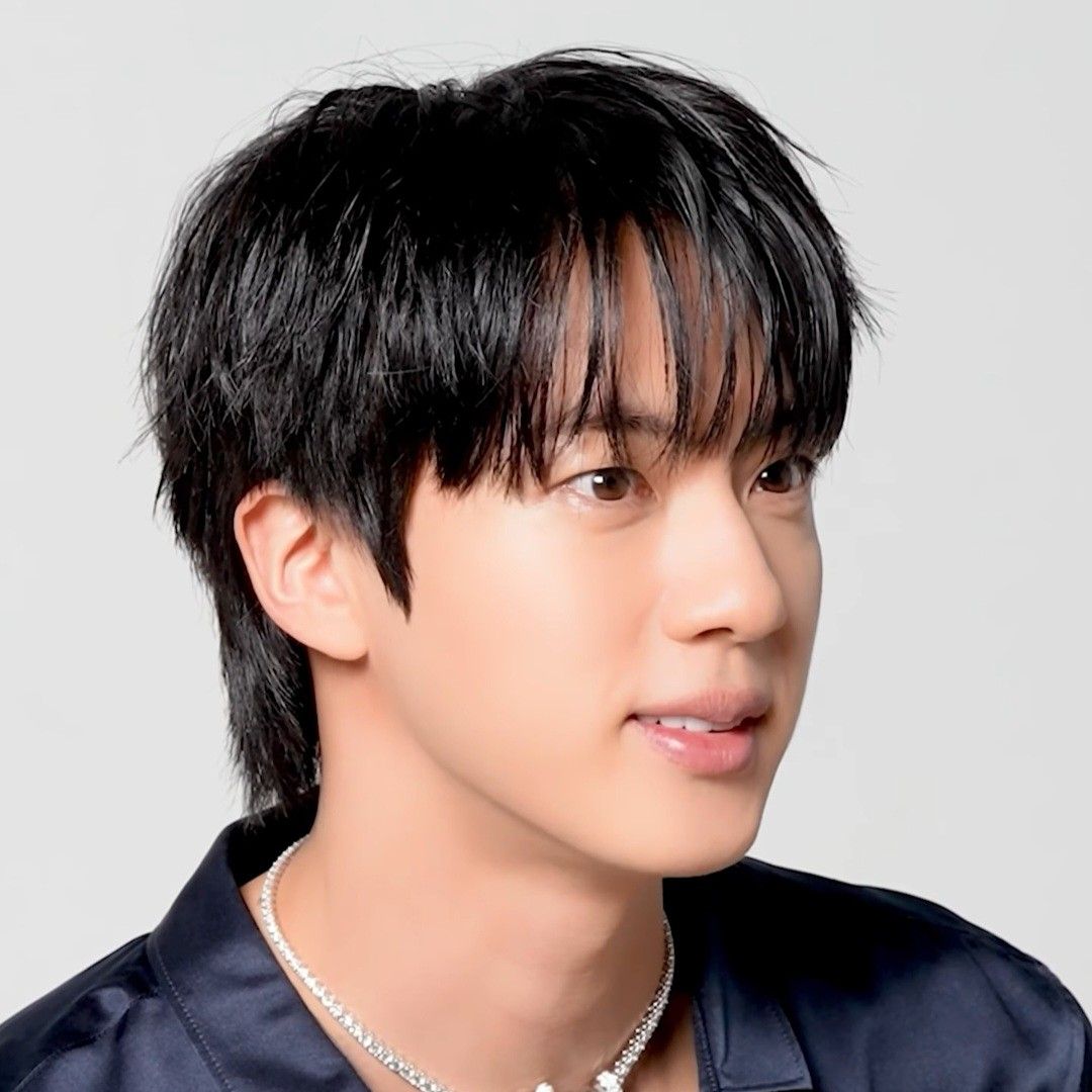 진 (방탄소년단) 최근 활동샷