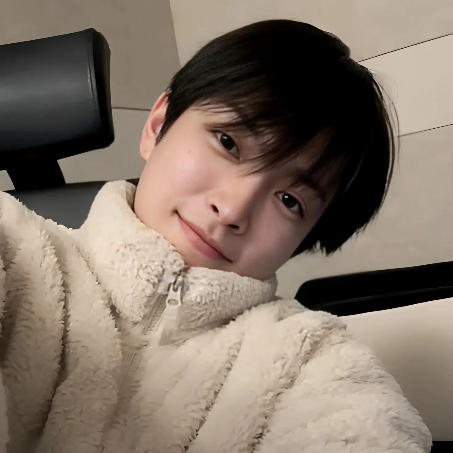 弘中 (ATEEZ)的幕后花絮