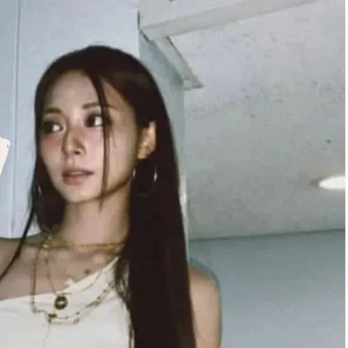 子瑜 (TWICE)的最新照片