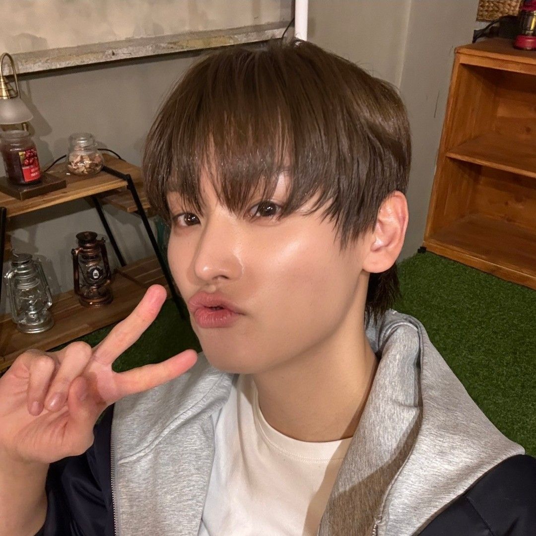 Recent activity shot of Inseong (SF9)