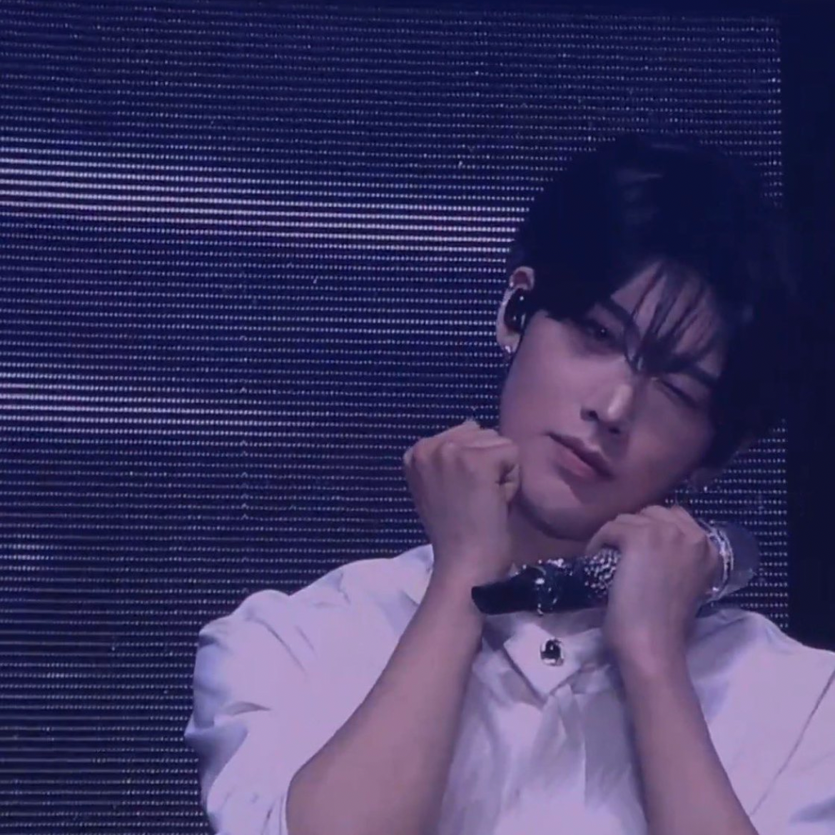 Recent activity shot of Ricky (ZEROBASEONE)