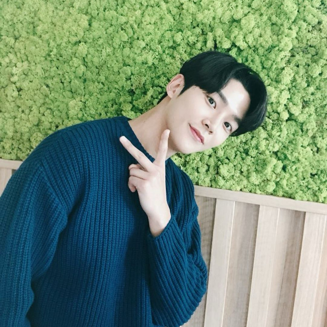 路云的最新活动照片