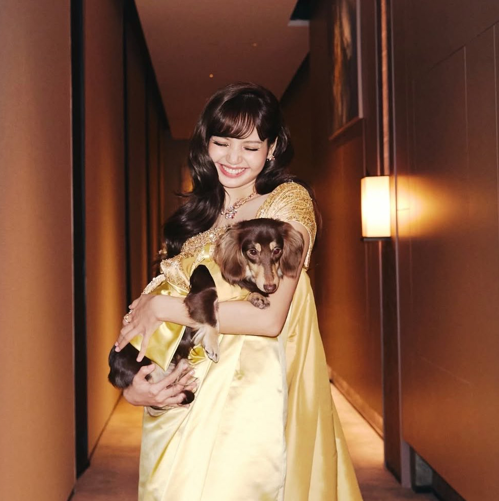 Lisa (BLACKPINK)的最新照片