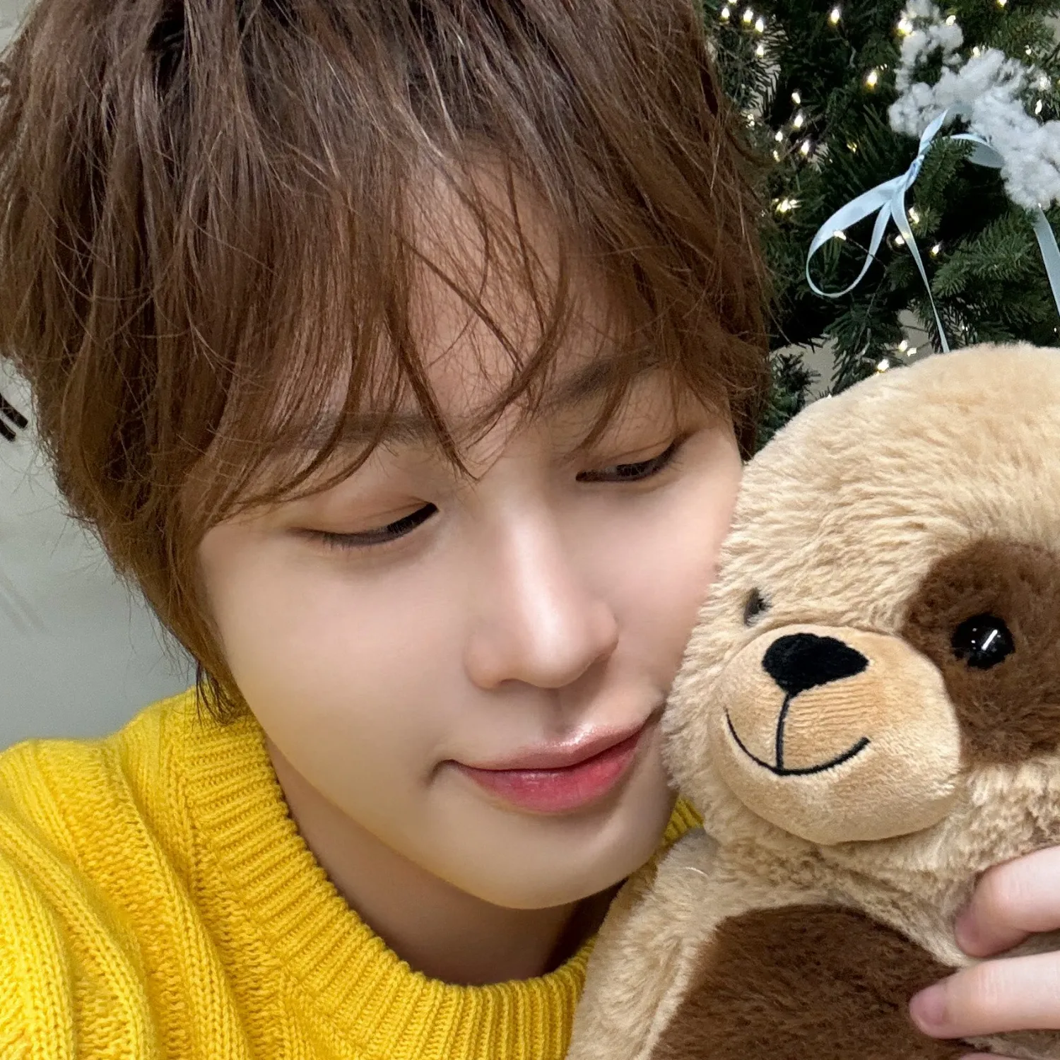 Behind-the-scenes cut of Ha Sungwoon