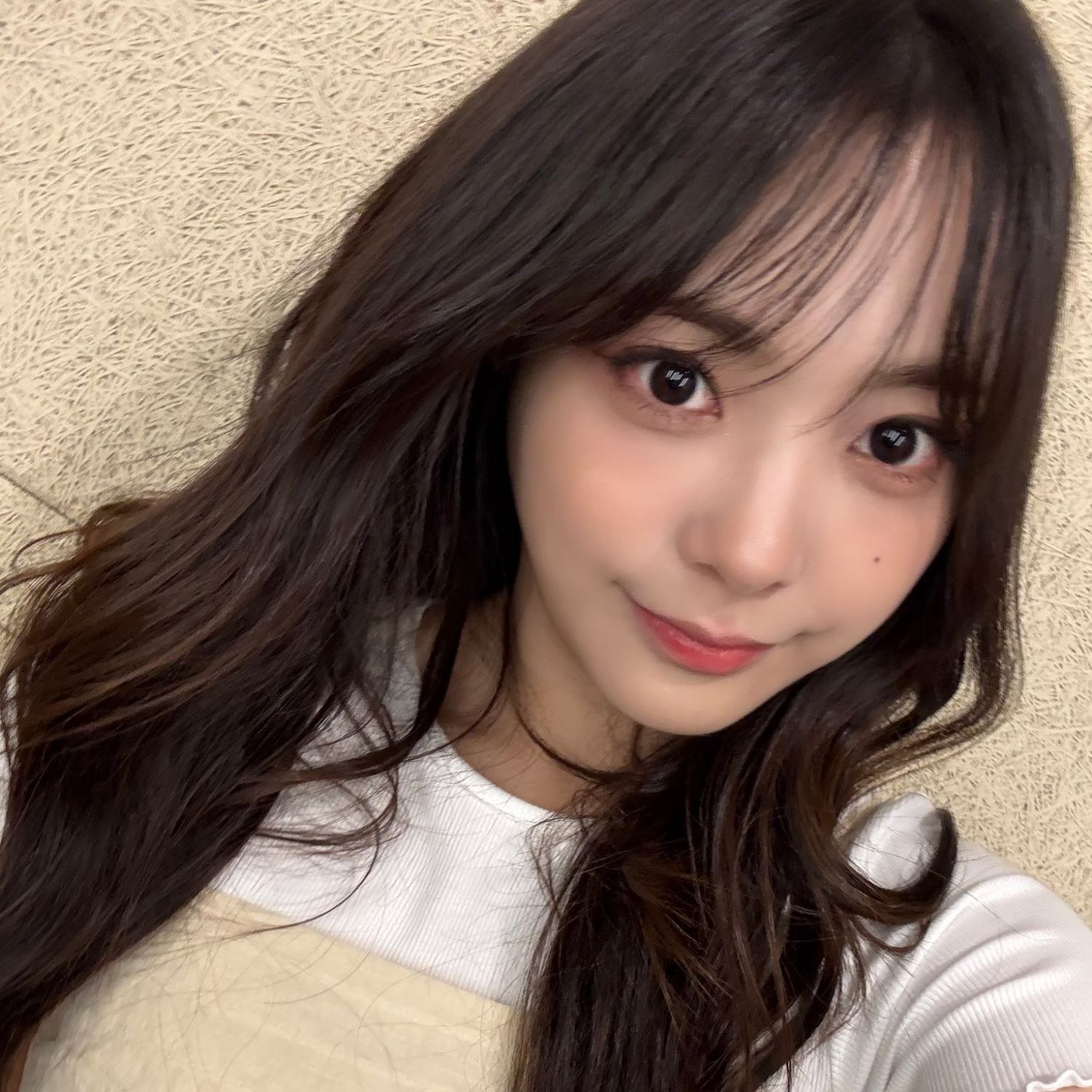 A moment captured by Siyeon (QWER)'s fan