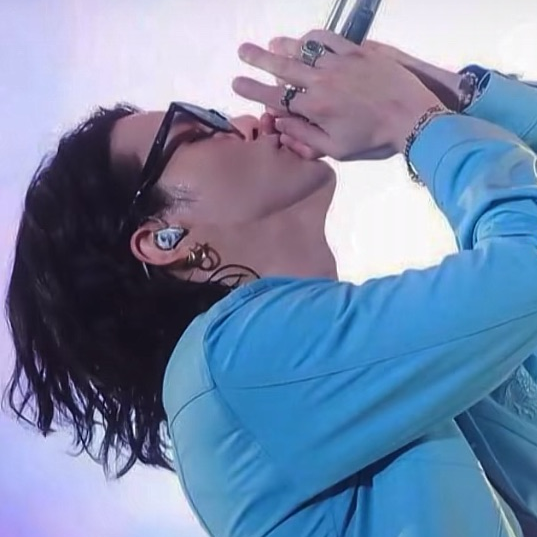 SUGA (BTS)の最新写真