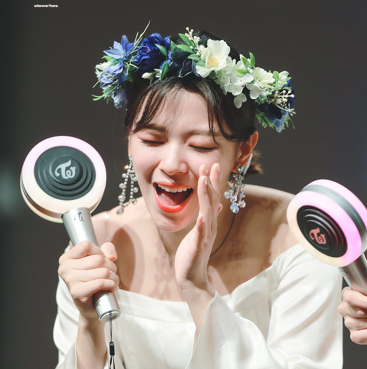 A moment captured by Jeongyeon (TWICE)'s fan