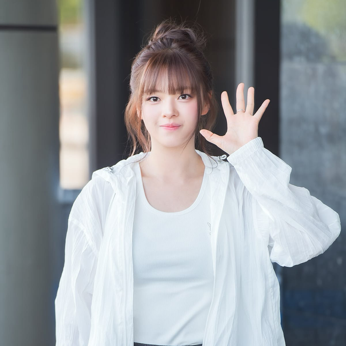 Behind-the-scenes cut of Jeongyeon (TWICE)