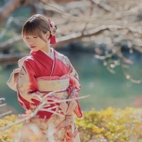 Recent activity shot of Takami Ayane (ME:I)