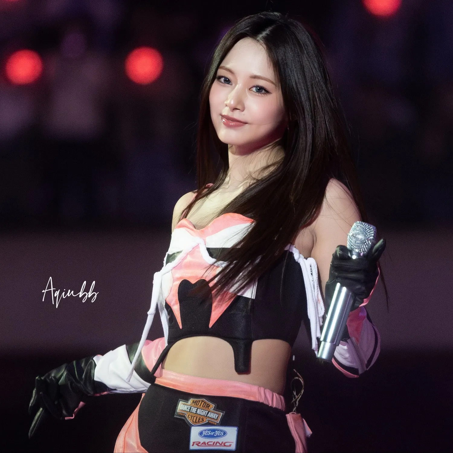 Foto aktivitas terbaru Tzuyu (TWICE)