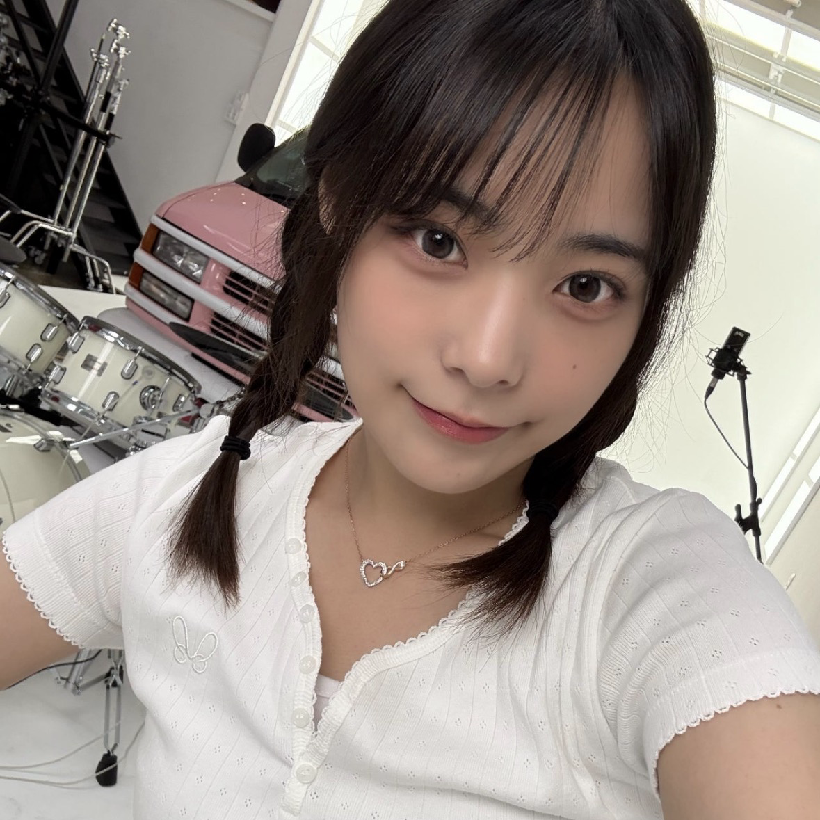Foto terbaru Siyeon (QWER)