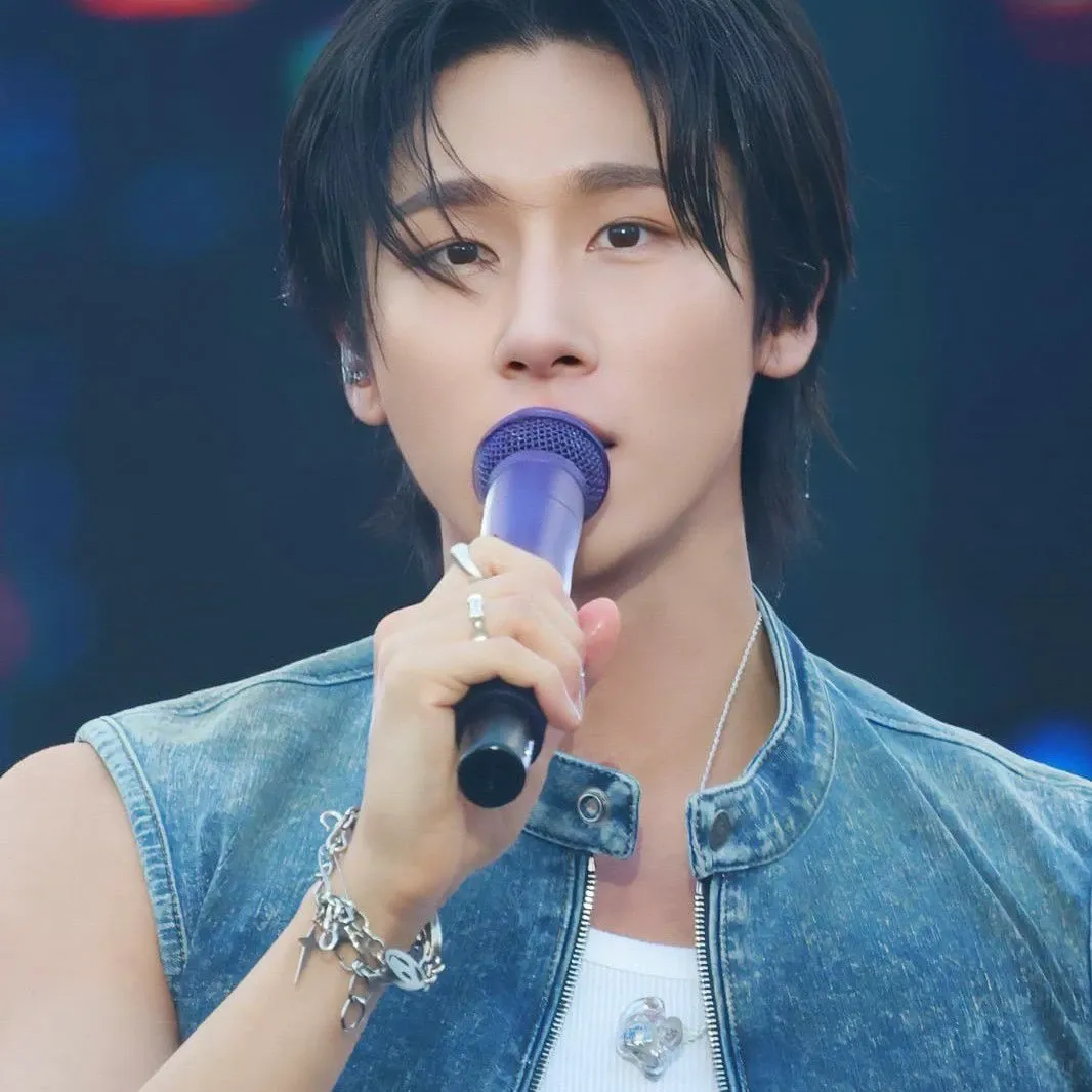 Momen yang diabadikan oleh penggemar I.M (MONSTA X)