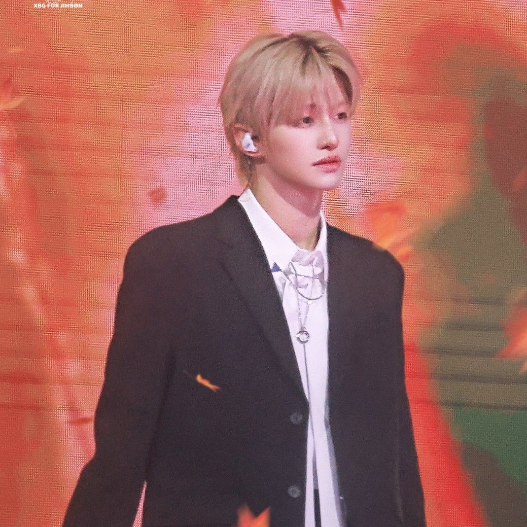 Latest photo of Jihoon (TWS)