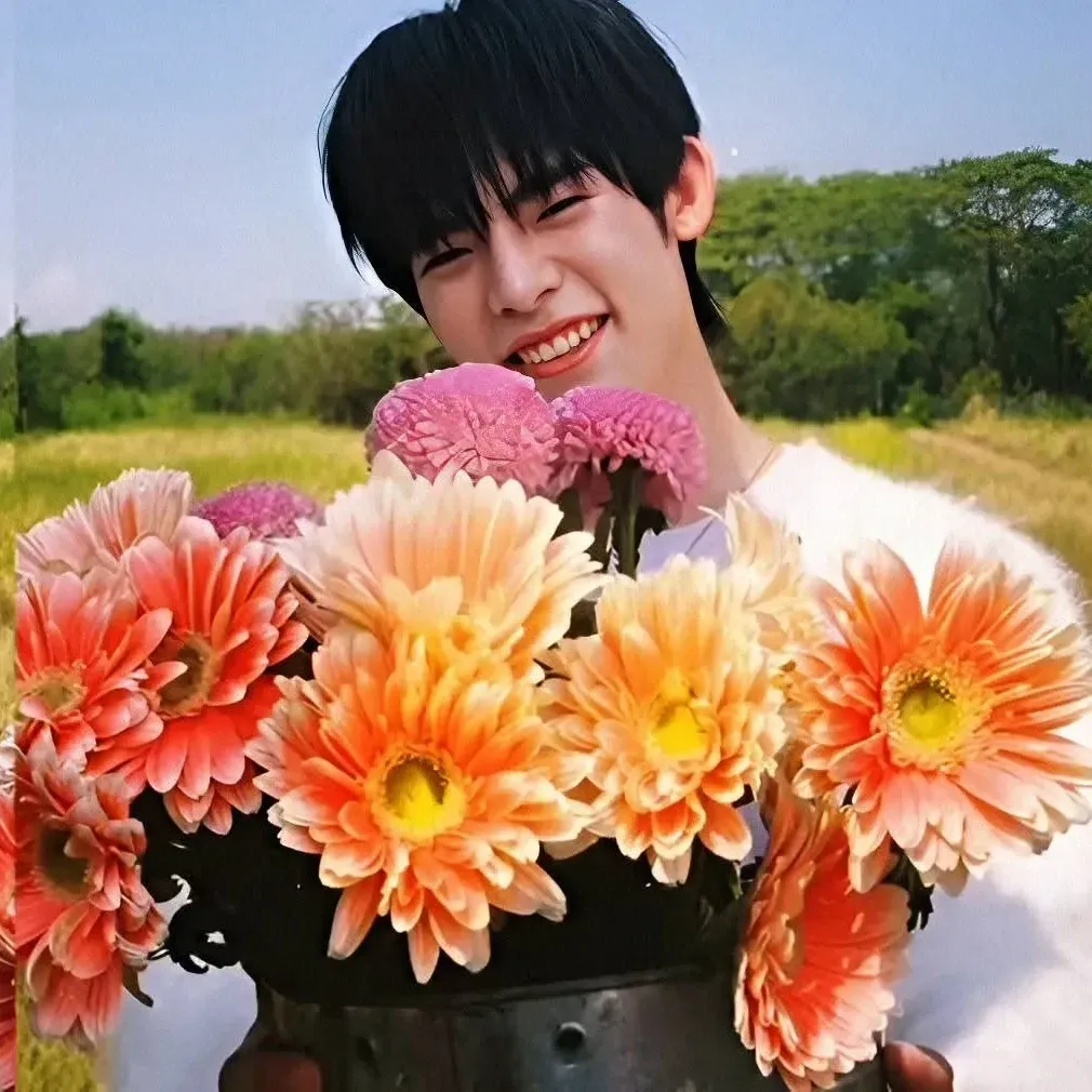 Por (DEXX)的最新照片