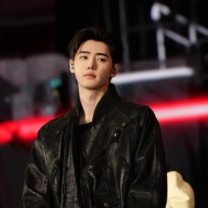 Potret di balik layar Sunghoon (ENHYPEN)