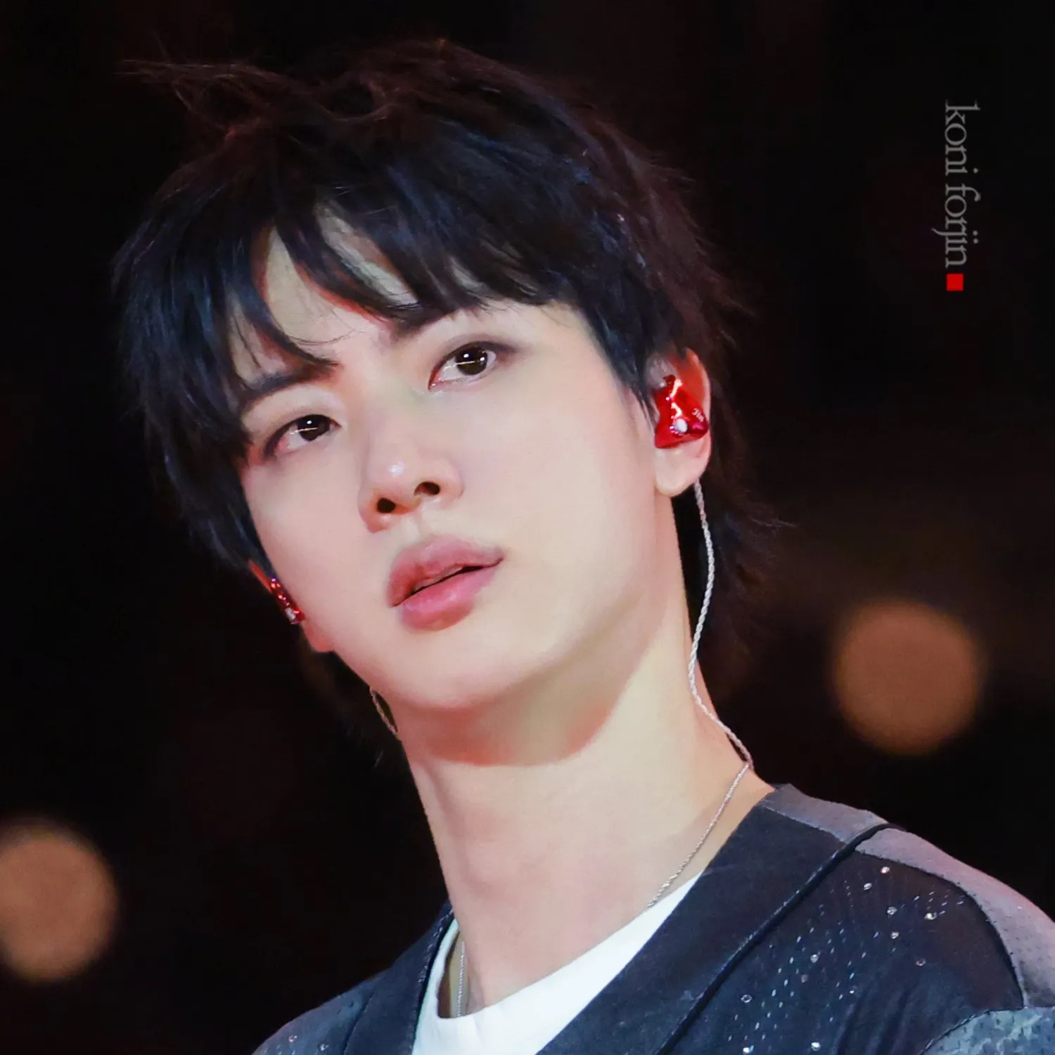 진 (방탄소년단)의 비하인드 컷