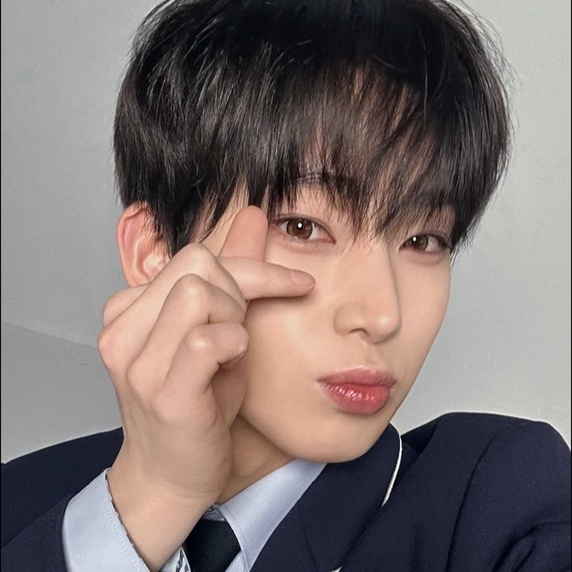 선우 (ENHYPEN)의 비하인드 컷