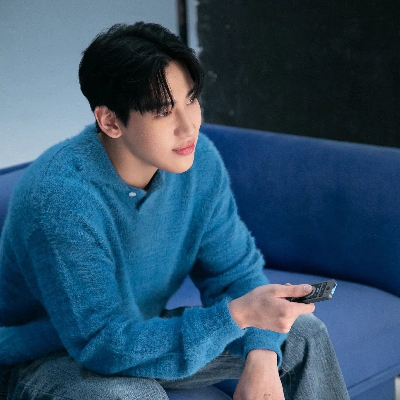 Behind-the-scenes cut of Bambam (GOT7)
