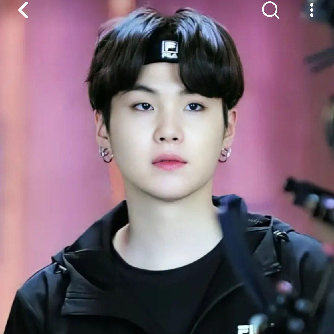Latest photo of SUGA (BTS)