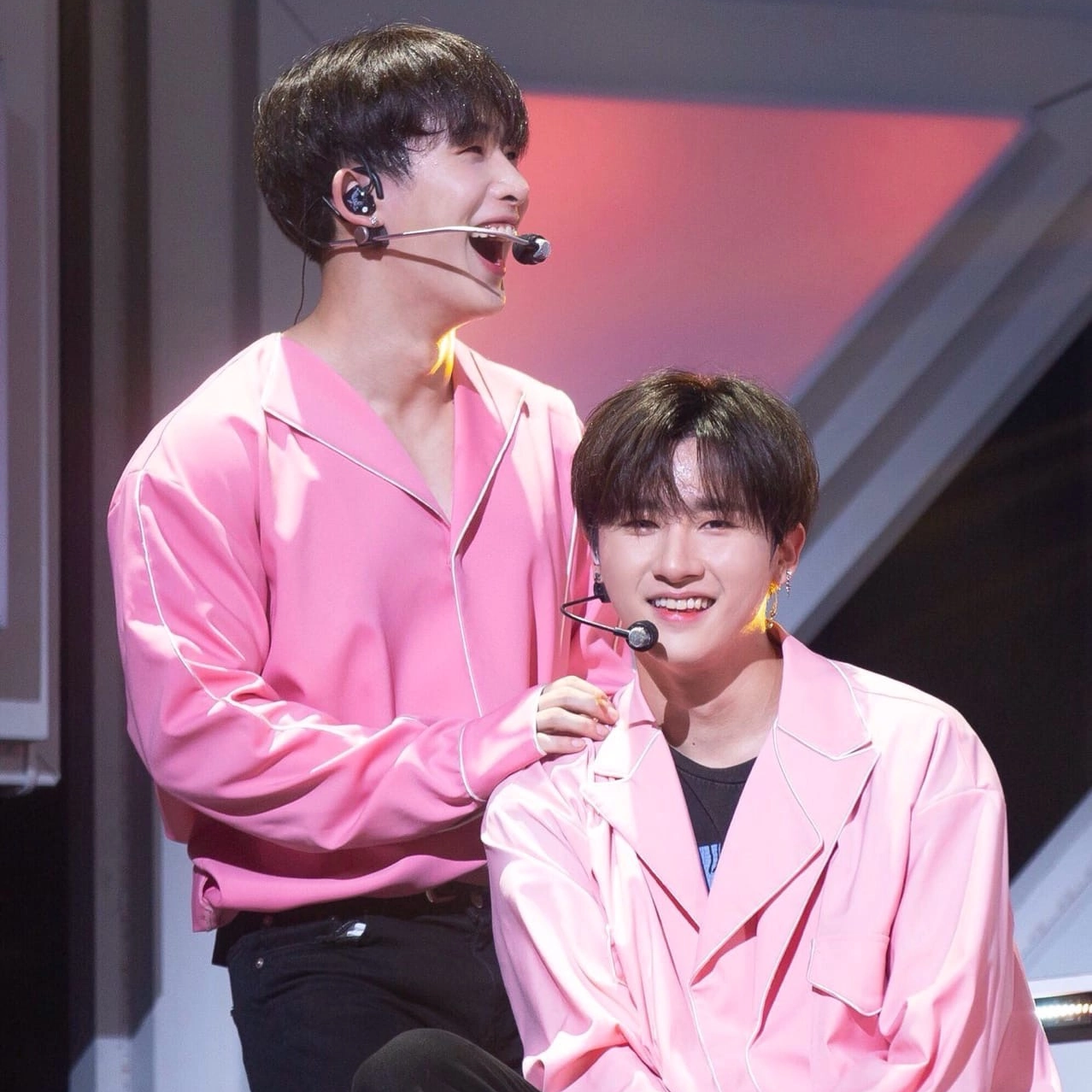 Foto aktivitas terbaru MONSTA X