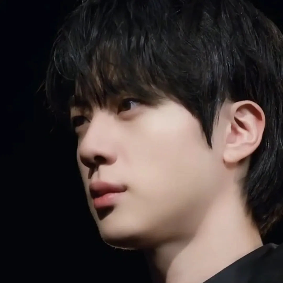 Potret di balik layar Jin (BTS)