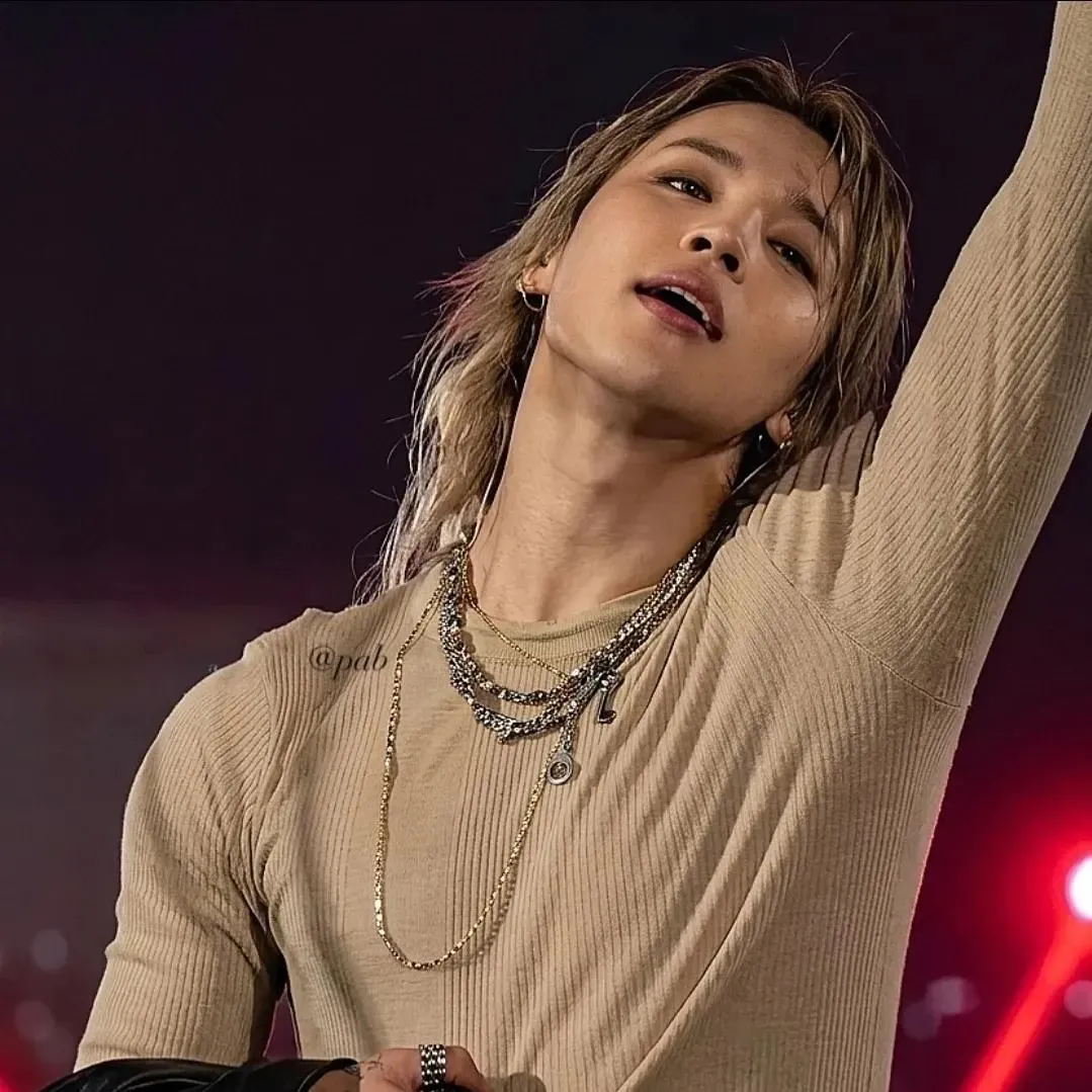 智旻 (防弹少年团)的最新照片