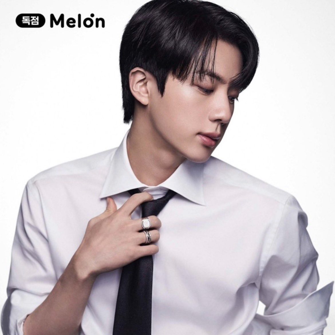 Foto terbaru Jin (BTS)