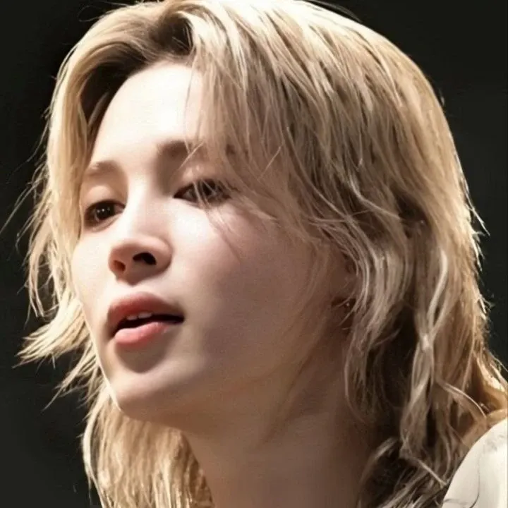 지민 (방탄소년단)의 최신 사진