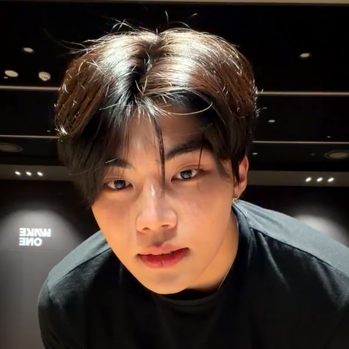 Behind-the-scenes cut of Park Gunwook (ZEROBASEONE)