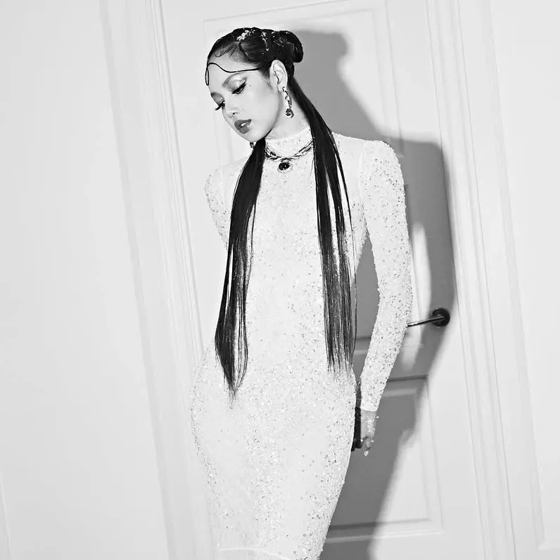 Foto aktivitas terbaru Lisa (BLACKPINK)