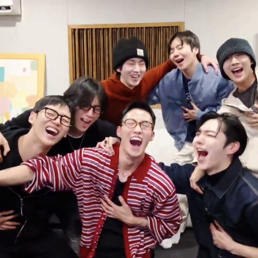 펜타곤 최근 활동샷