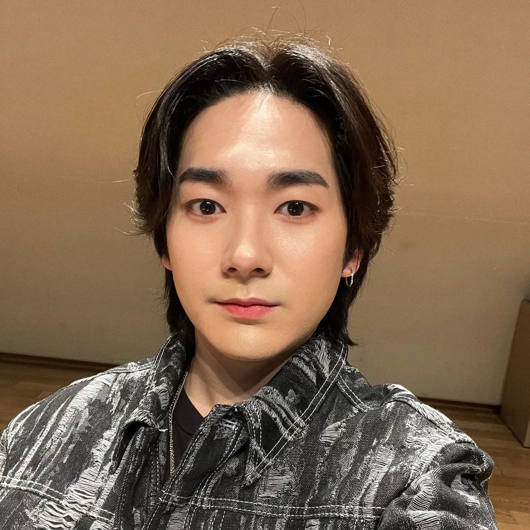 A moment captured by Aron's fan