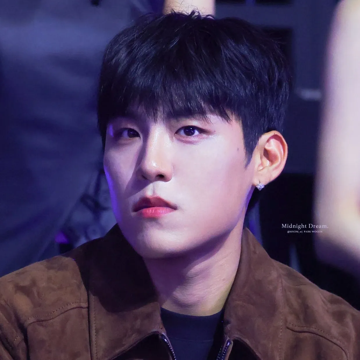 A moment captured by Park Woojin (AB6IX)'s fan