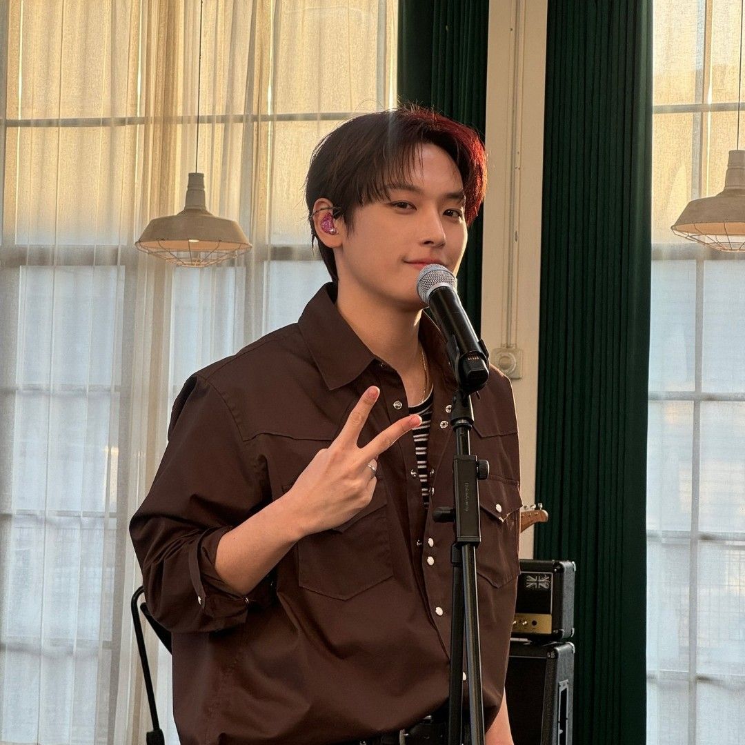 Recent activity shot of Inseong (SF9)