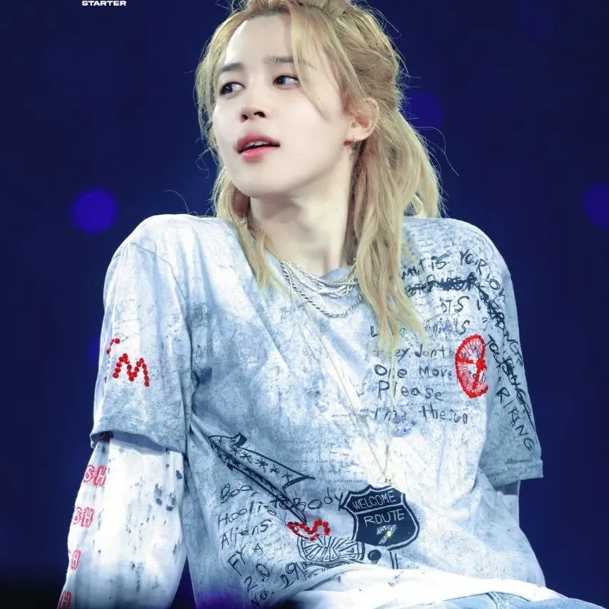 Foto aktivitas terbaru Jimin (BTS)