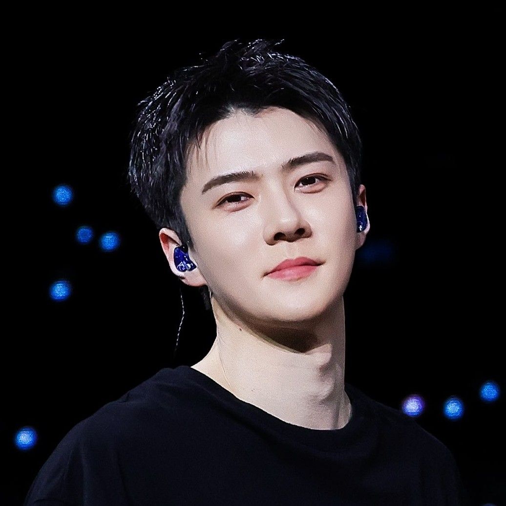 세훈 (EXO) 최근 활동샷