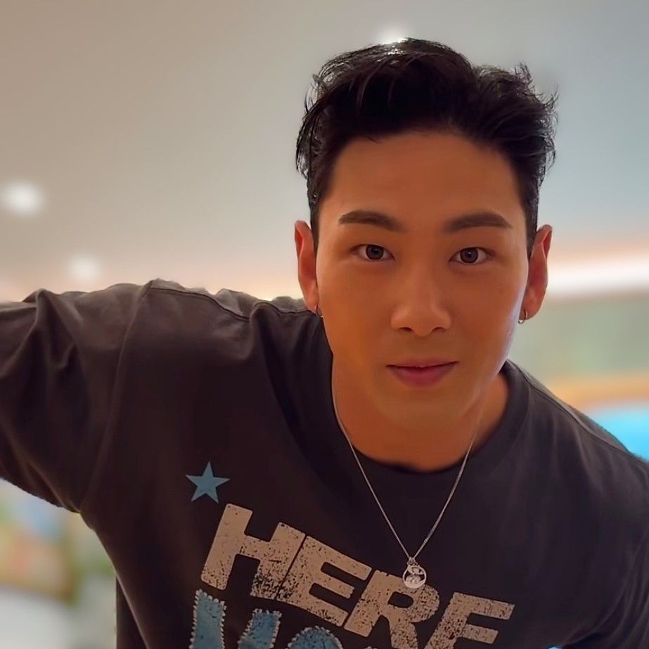 백호의 비하인드 컷