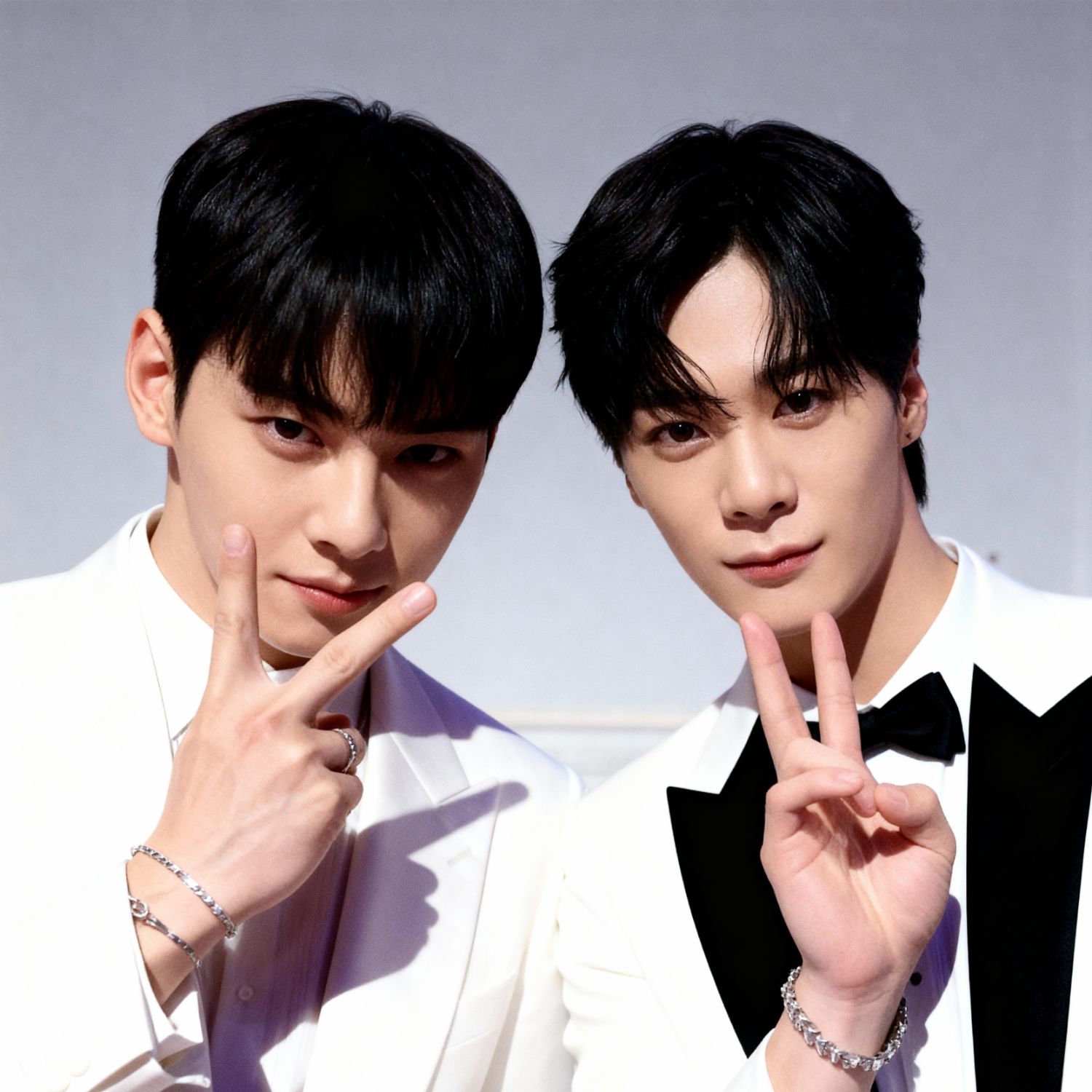 ASTRO的最新活动照片