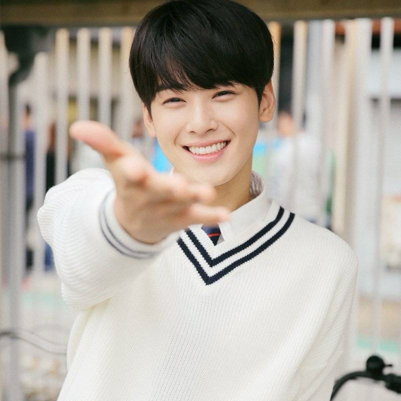 A moment captured by Eunwoo (ASTRO)'s fan