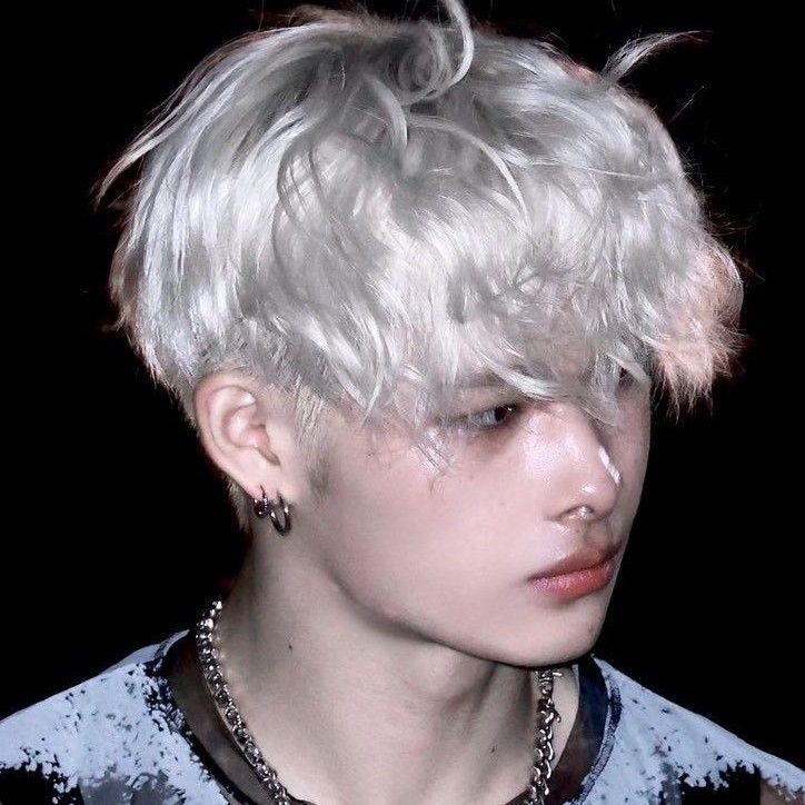 ニキ (ENHYPEN)の最近の活動写真